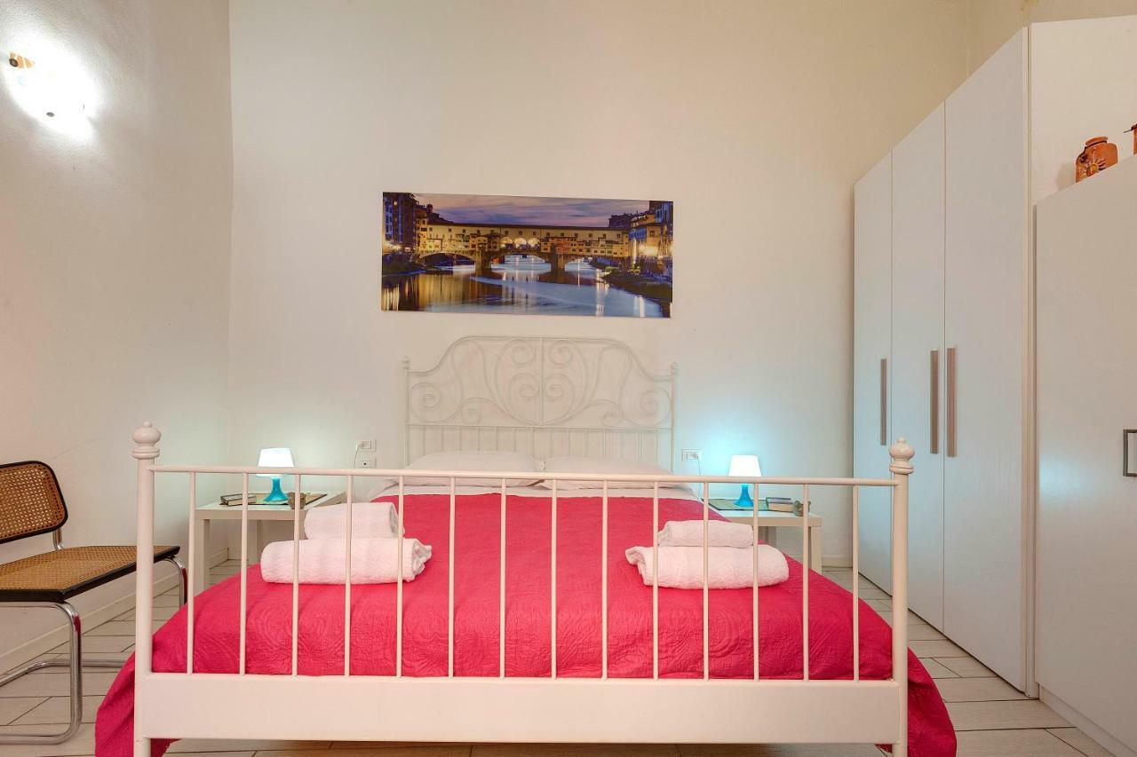 Ferienwohnung Appuntamento A Ponte Vecchio Florenz Exterior foto