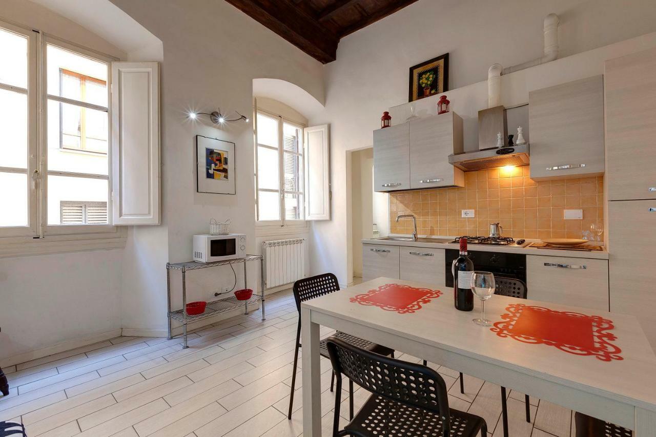 Ferienwohnung Appuntamento A Ponte Vecchio Florenz Exterior foto